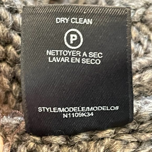 robbi & nikki - Long Sleeveless Sweater - Size  Large - Style N1109K34 - Picture 8 of 8